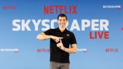 Alex Honnold Taipei 101 English 250x141